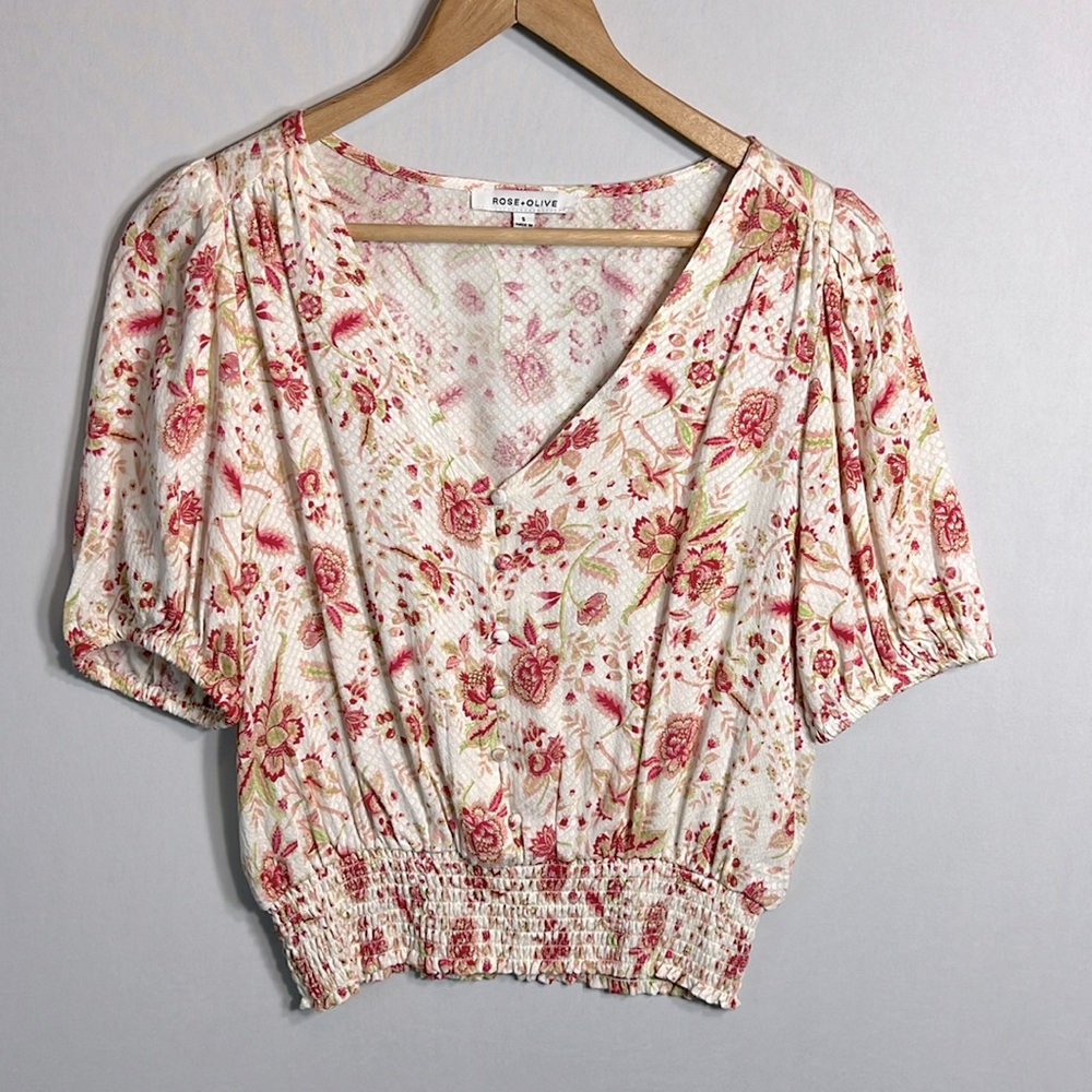 Rose & Olive V-neck Floral Spring Top size S